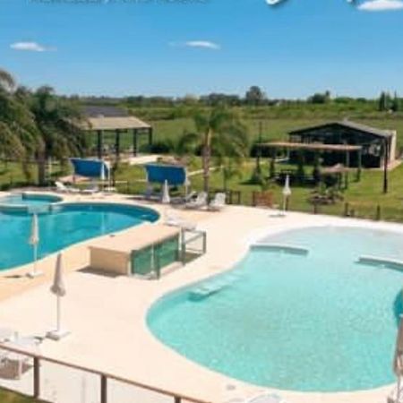 Iguape Aparts & Spa Colón Екстериор снимка