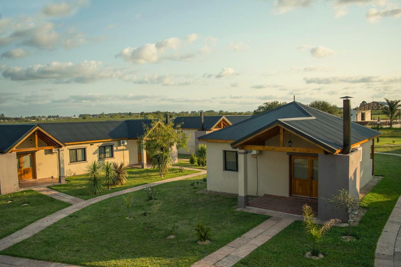 Iguape Aparts & Spa Colón Екстериор снимка