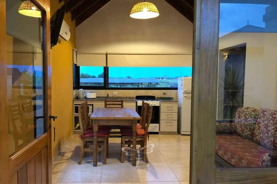 Iguape Aparts & Spa Colón Екстериор снимка